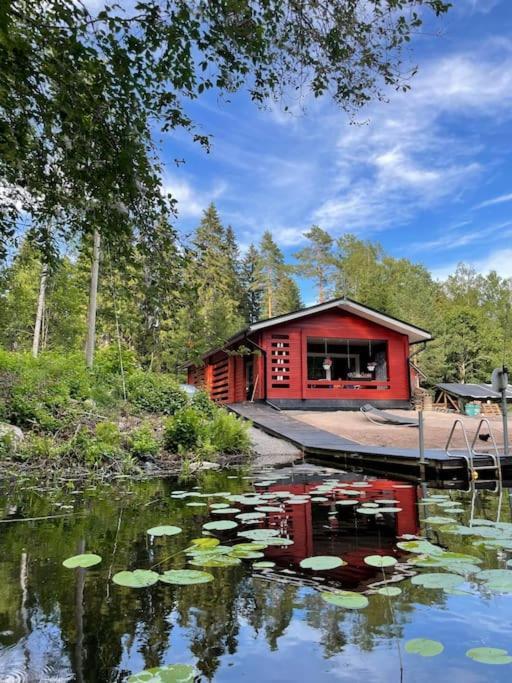 Villa Katiskosken Joenrantamoekki Hämeenlinna Exterior foto