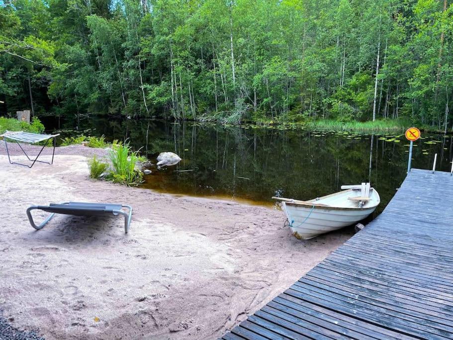 Villa Katiskosken Joenrantamoekki Hämeenlinna Exterior foto